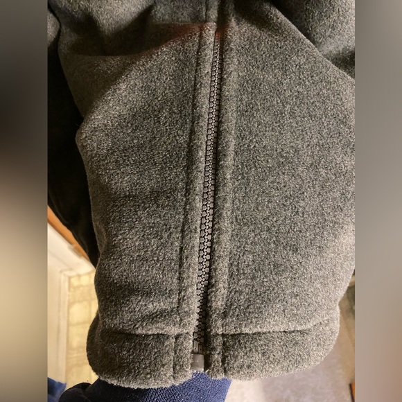 NWT Men’s XL Performance Outerwear by Result, color is Oxford Gray - Picture 6 of 15